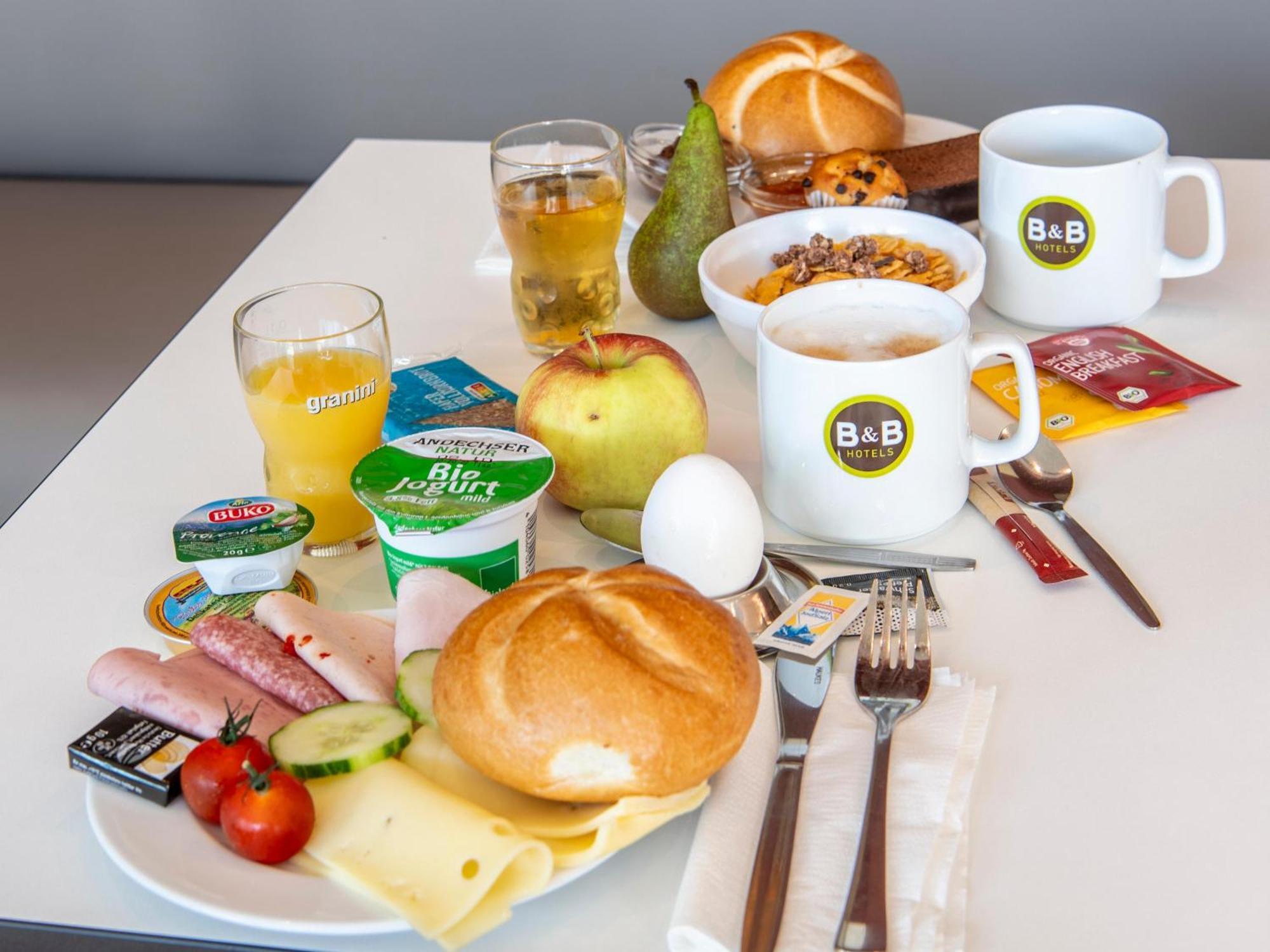 B&B Hotel Muenchen City-West Esterno foto