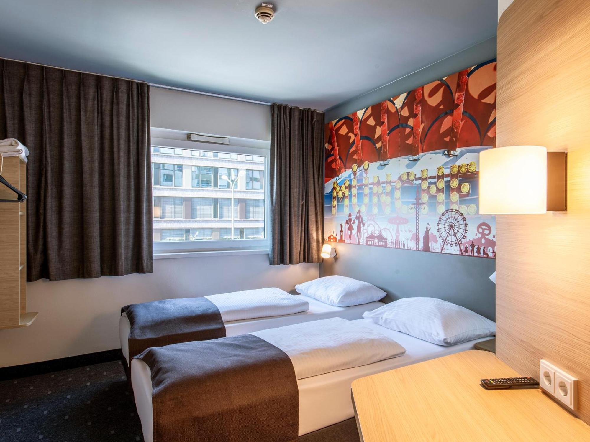 B&B Hotel Muenchen City-West Esterno foto