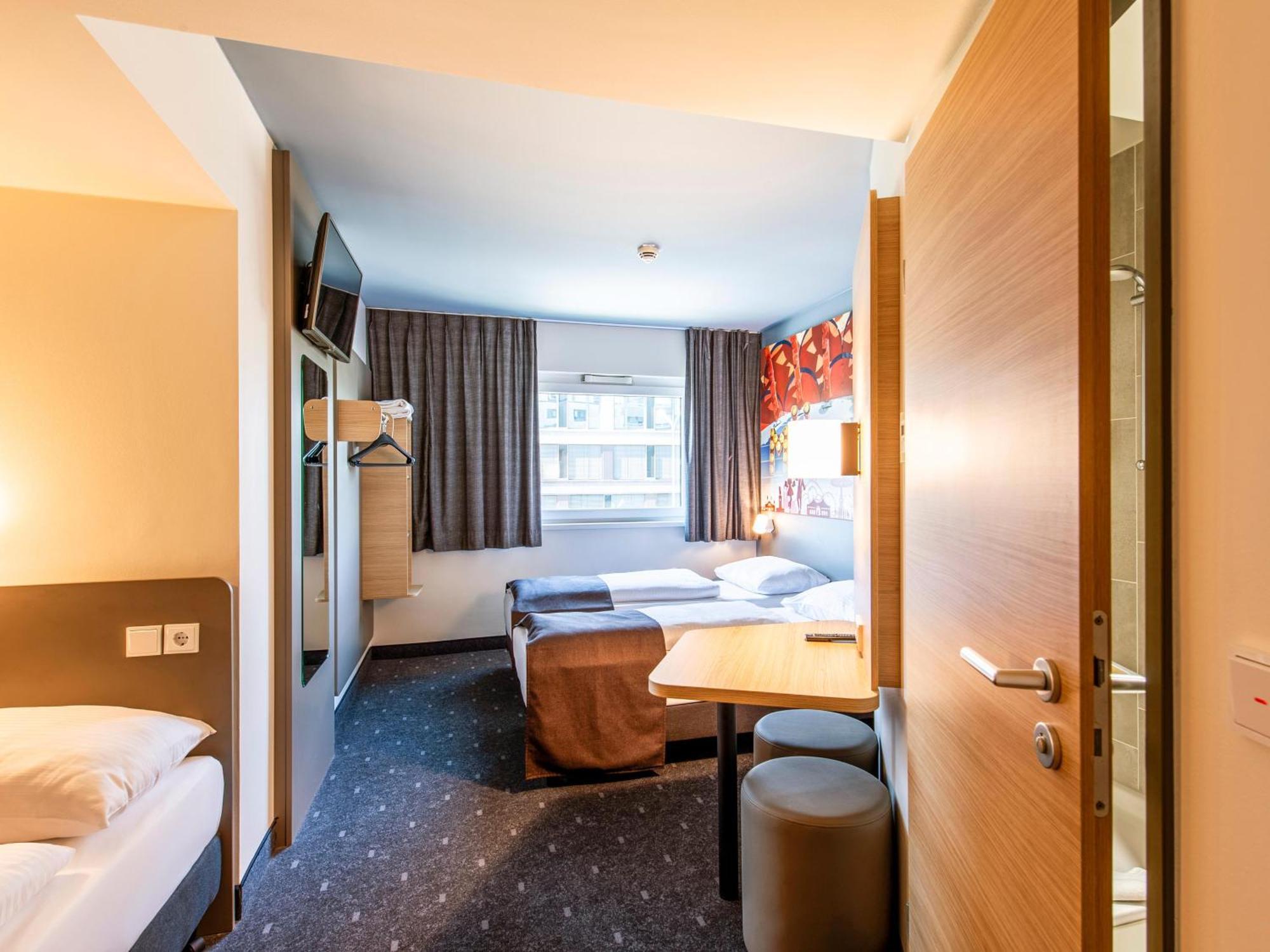 B&B Hotel Muenchen City-West Esterno foto