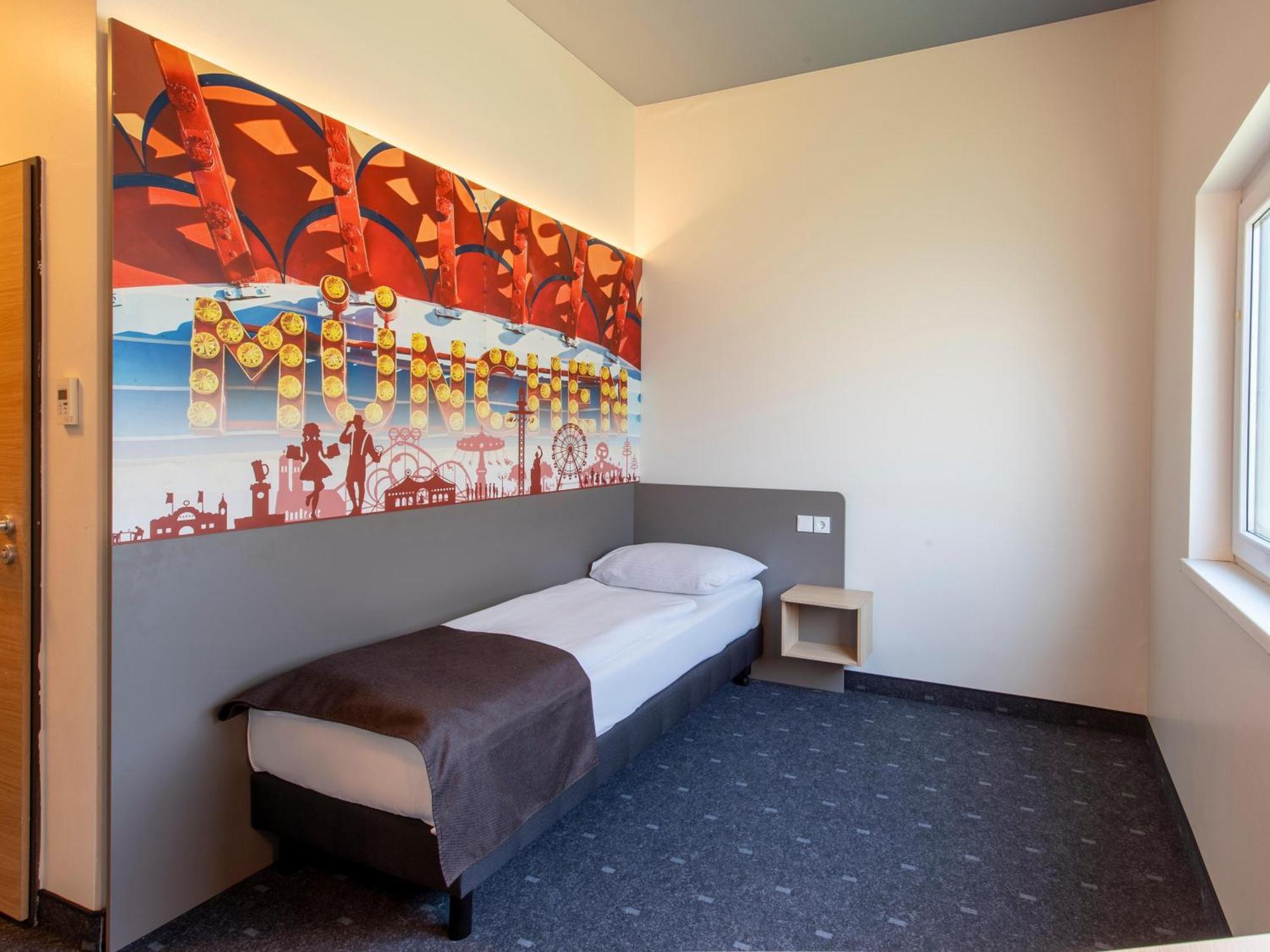 B&B Hotel Muenchen City-West Esterno foto