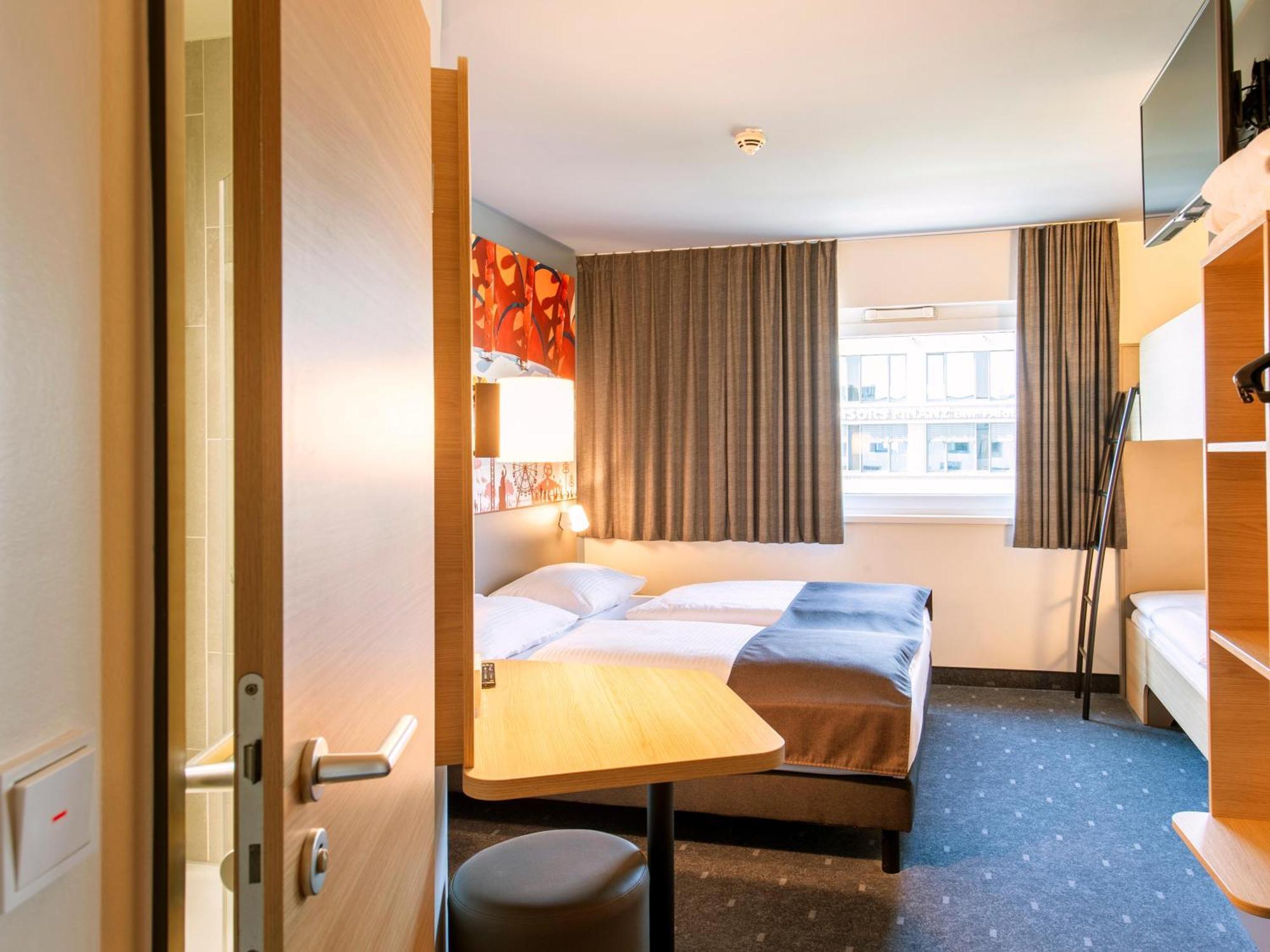 B&B Hotel Muenchen City-West Esterno foto